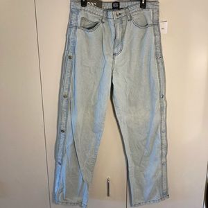 BDG Urban Outfitters Baggy Light Wash Denim Jeans with Clasp Sides